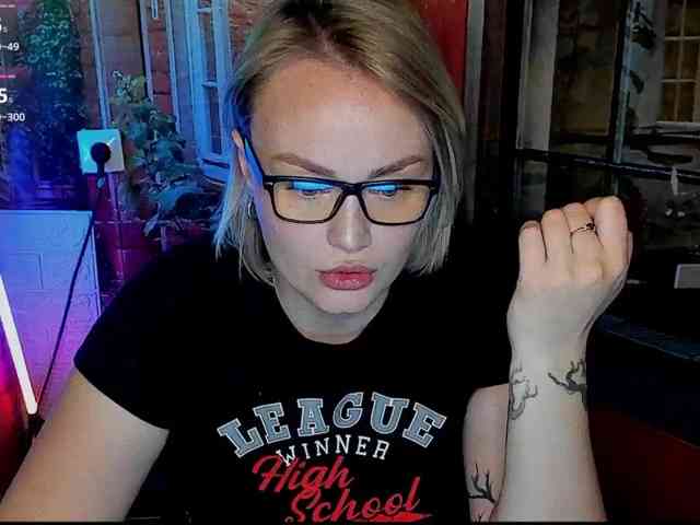 VickiRose