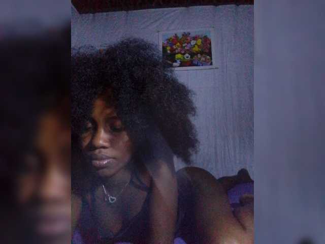 Vanillabel live cam on BongaCams