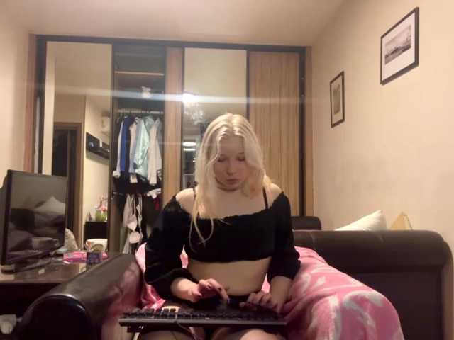 DerryLolz live cam on BongaCams