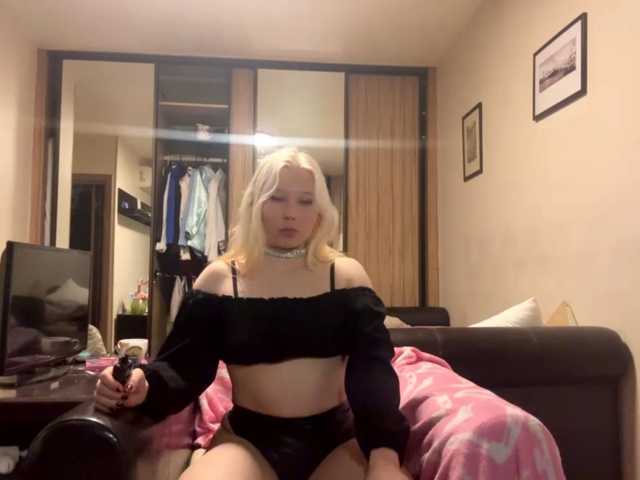DerryLolz live cam on BongaCams