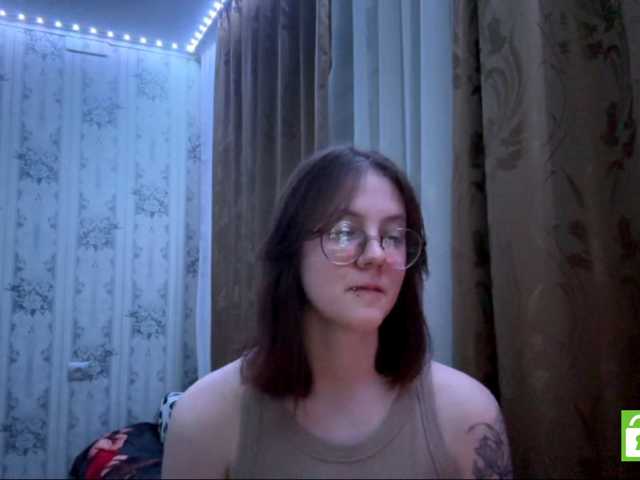 PollyShock live cam on BongaCams