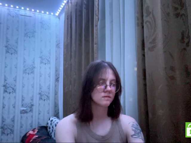 PollyShock live cam on BongaCams