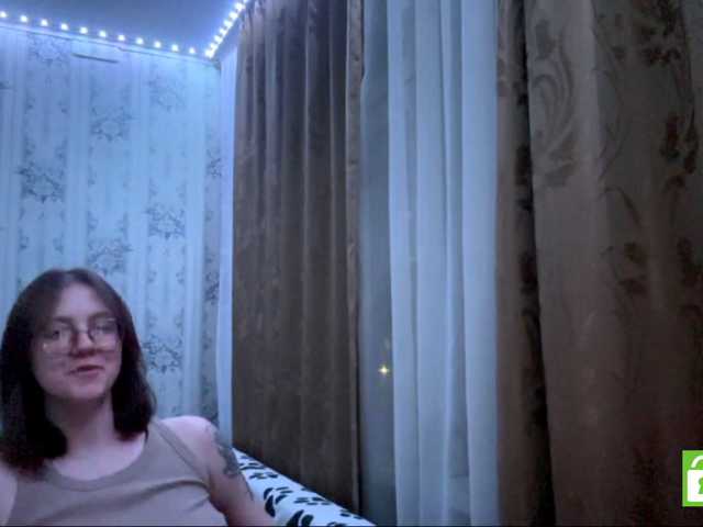PollyShock live cam on BongaCams