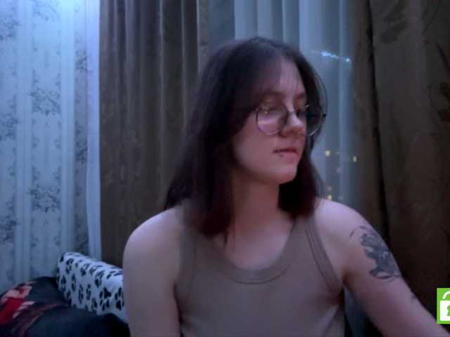 PollyShock live cam on BongaCams