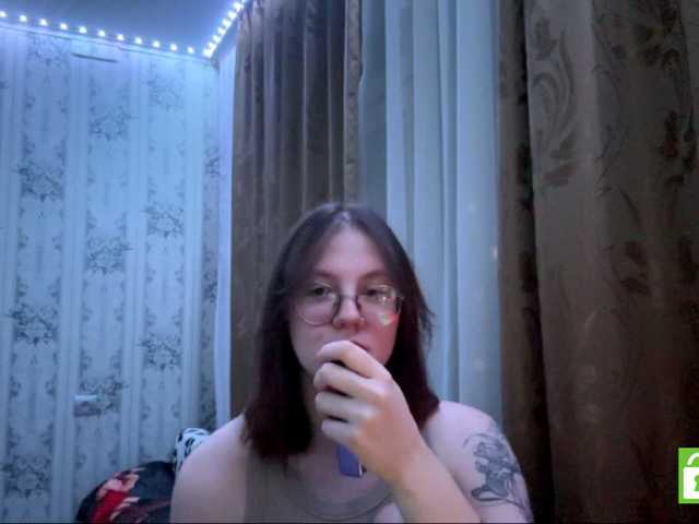 PollyShock live cam on BongaCams