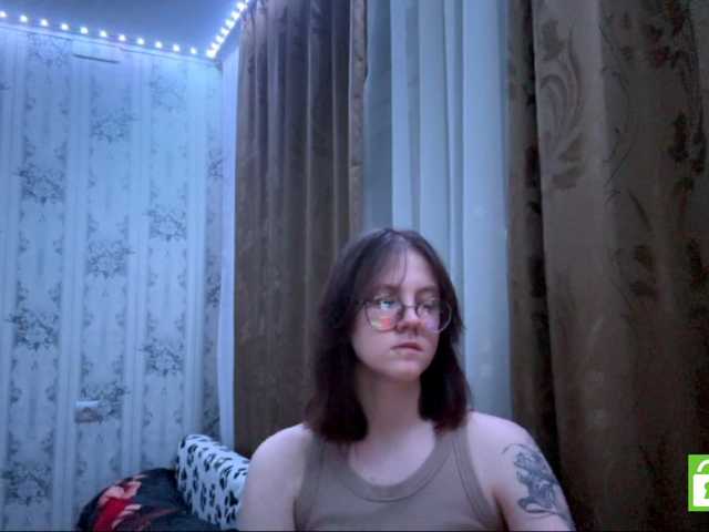 PollyShock live cam on BongaCams