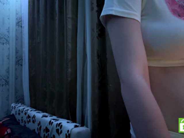 PollyShock live cam on BongaCams
