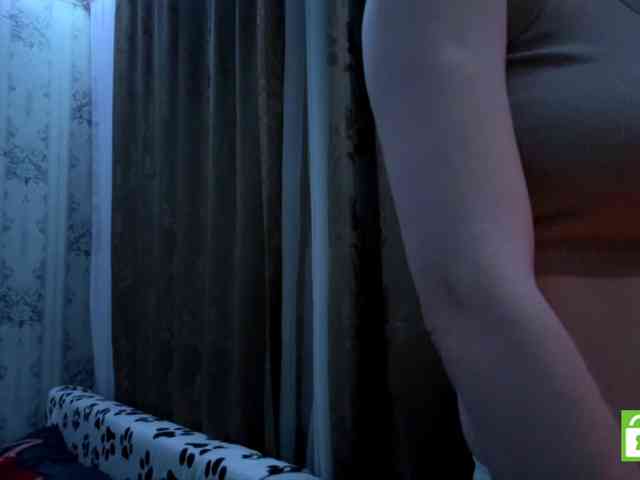 PollyShock webcam