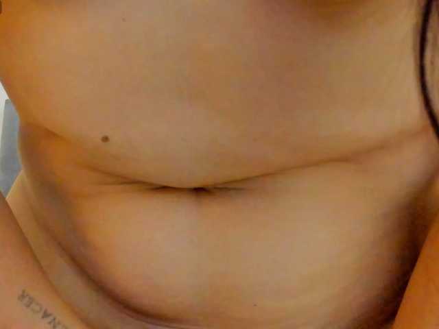AmatistaLux, live now on BongaCams