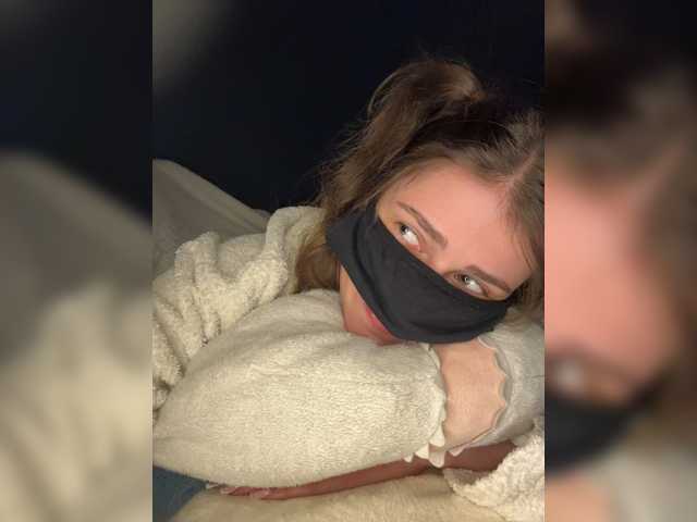 Lovely-eyes