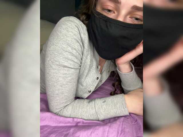 Lovely-eyes