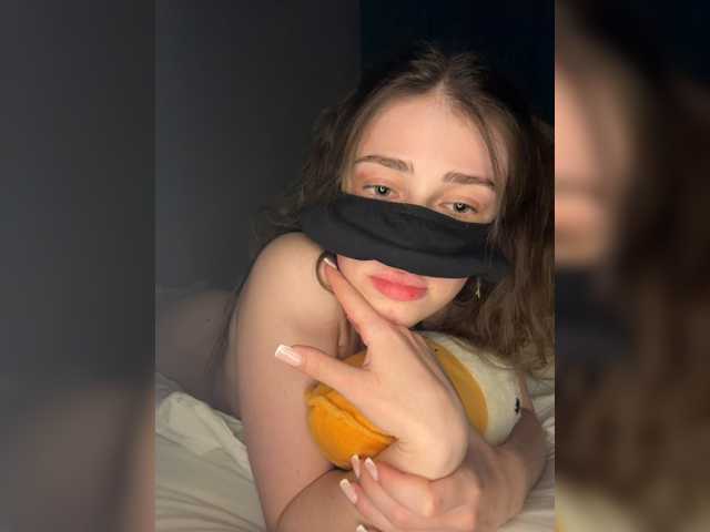 Lovely-eyes