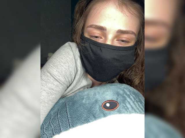 Lovely-eyes