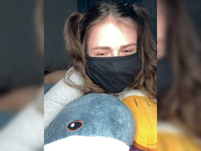 Lovely-eyes