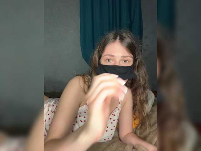 Lovely-eyes