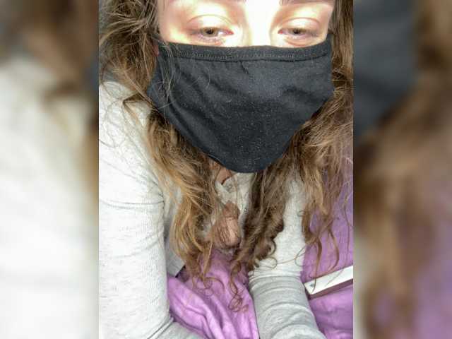 Lovely-eyes