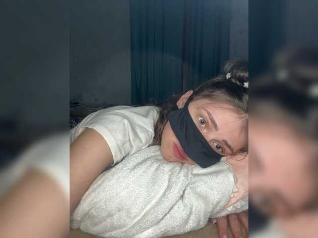 Lovely-eyes