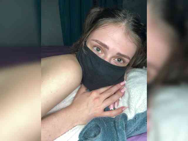 Lovely-eyes