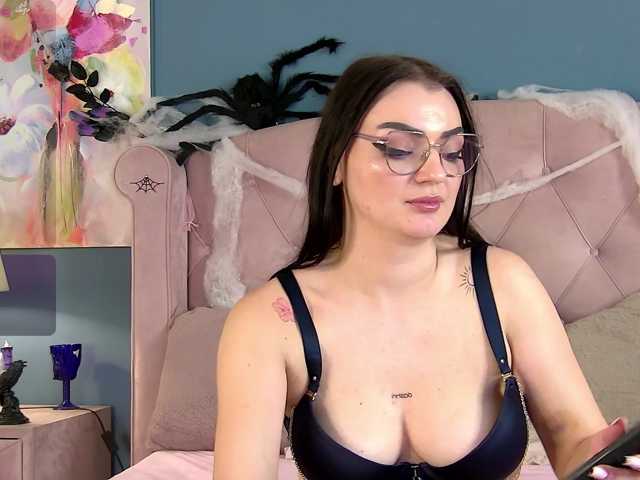 Anddraa live cam on BongaCams