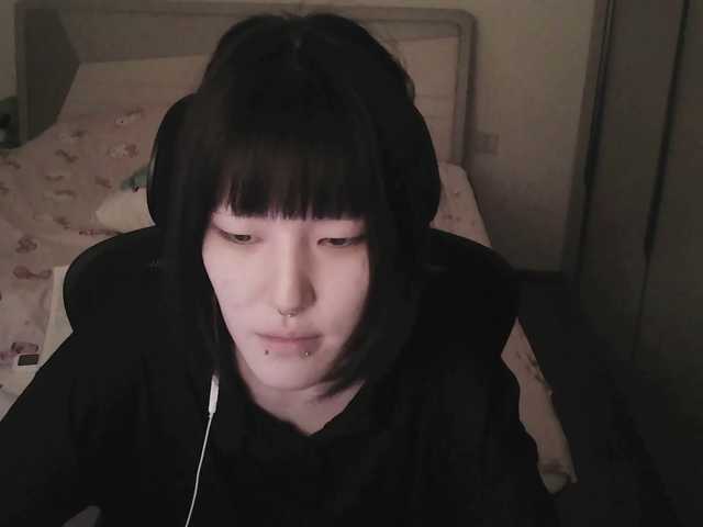 rinaloazal, live now on BongaCams