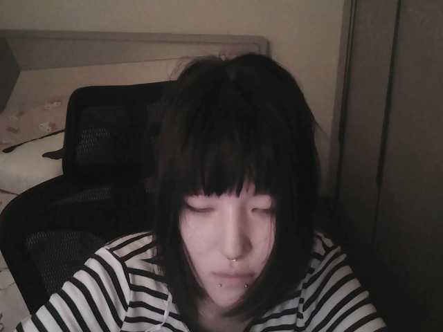 rinaloazal, en directo ahora en BongaCams