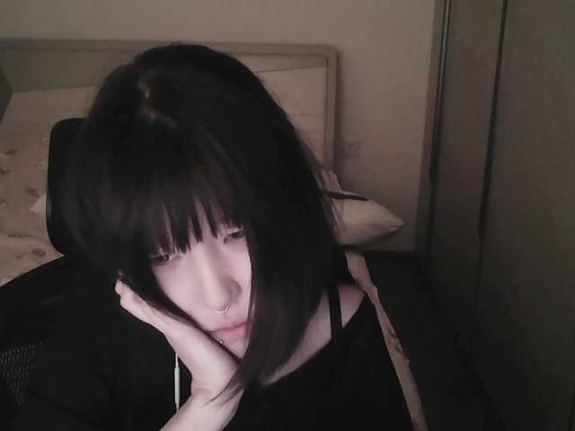 rinaloazal, live now on BongaCams
