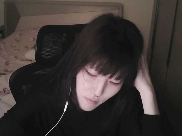 rinaloazal, live now on BongaCams
