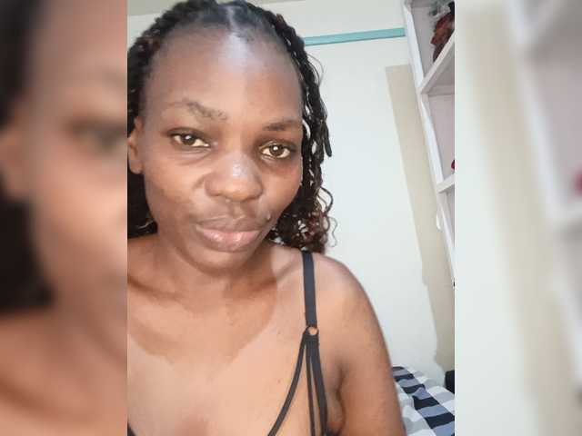 Royalshae