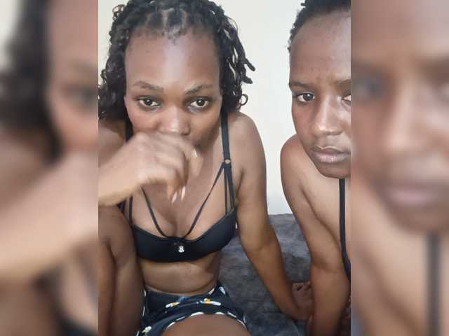 Royalshae live cam on BongaCams