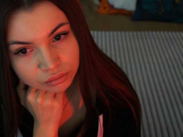 AriaValea webcam