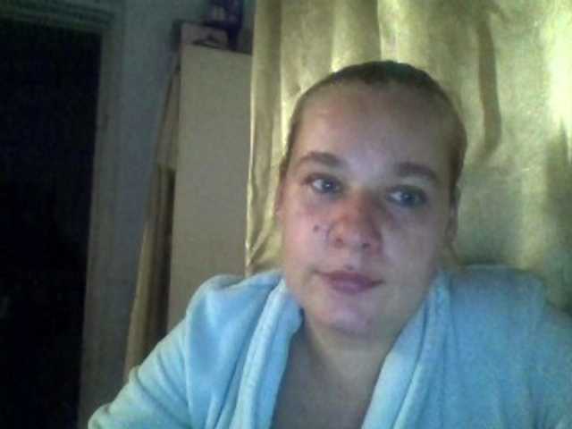 Liliya94 live cam preview