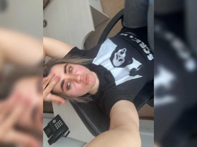 Darinai live cam on BongaCams