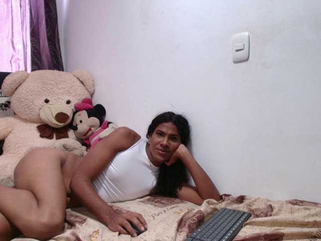 katie-tineo
