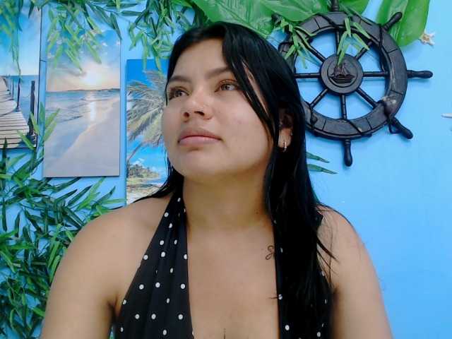 wednesdayevil18 live cam on BongaCams