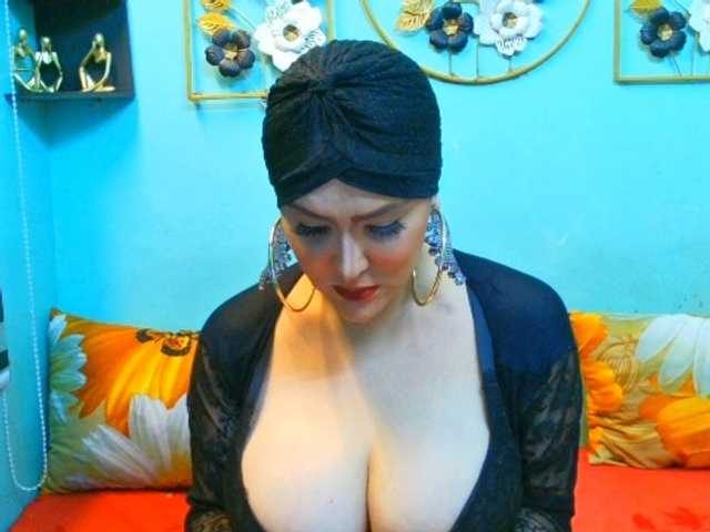 xSeductiveCockSofiax