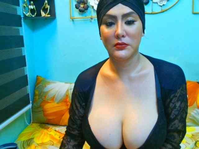xSeductiveCockSofiax