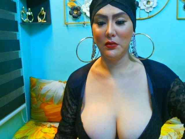 xSeductiveCockSofiax