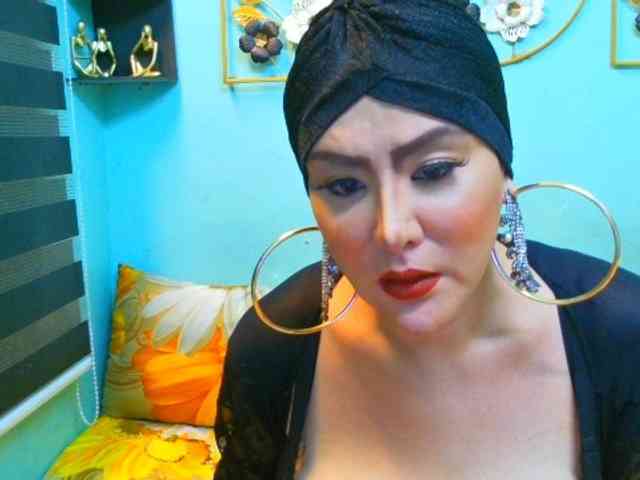 xSeductiveCockSofiax
