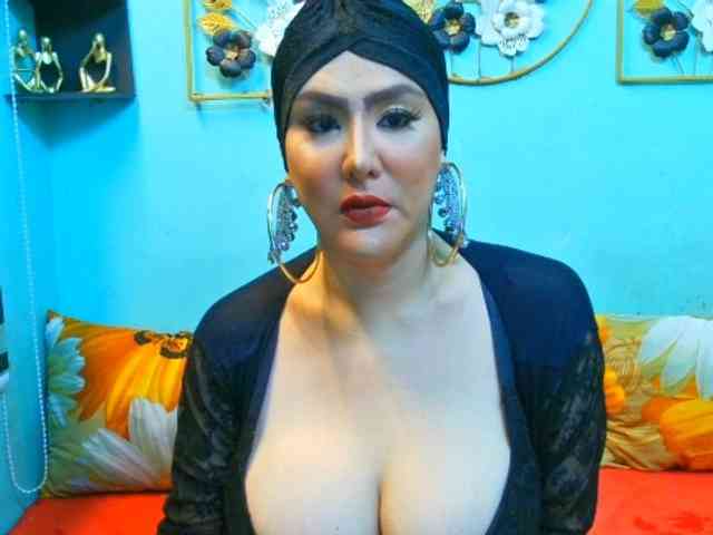 xSeductiveCockSofiax