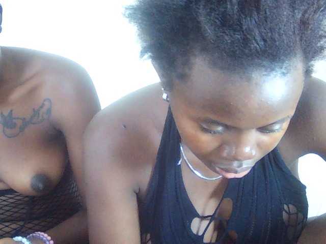 DoubleWAP live cam on BongaCams