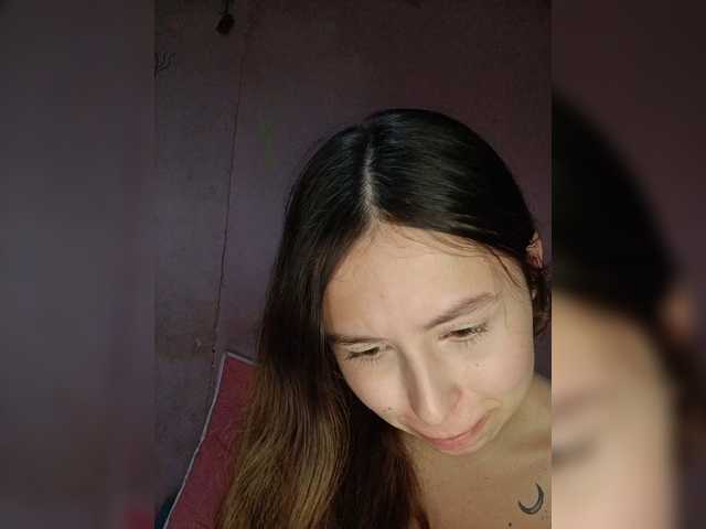 CANDYTHEROSS live cam on BongaCams