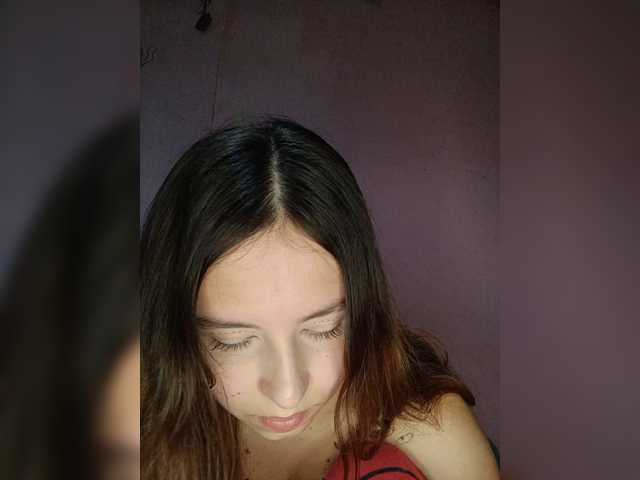 CANDYTHEROSS live cam on BongaCams
