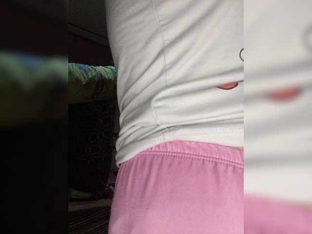 CANDYTHEROSS live cam on BongaCams