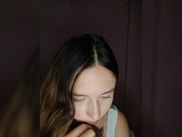 CANDYTHEROSS live cam on BongaCams