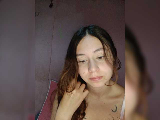 CANDYTHEROSS live cam on BongaCams