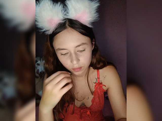 CANDYTHEROSS live cam on BongaCams