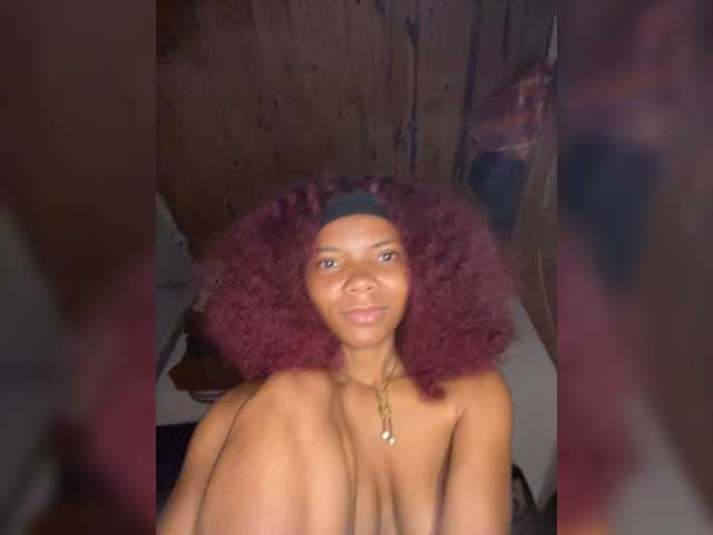 Anaya2000 live cam on BongaCams