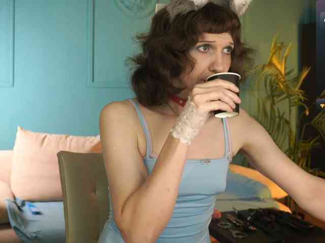 Kate-Avis