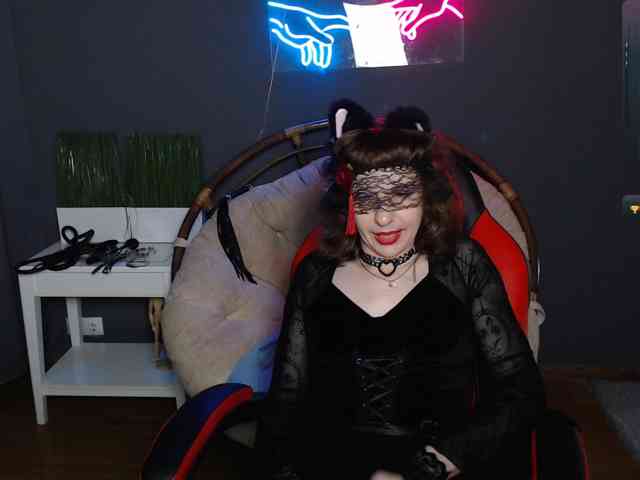 Kate-Avis