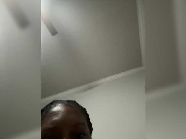 Mochaacreamy live cam on BongaCams